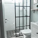 Cozy & Free Parking Family Friendly Велико-Тырново