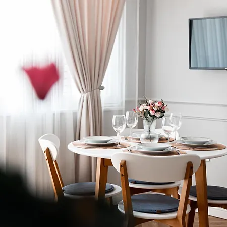 Cozy Stay, Free Parking, Quiet Nights *